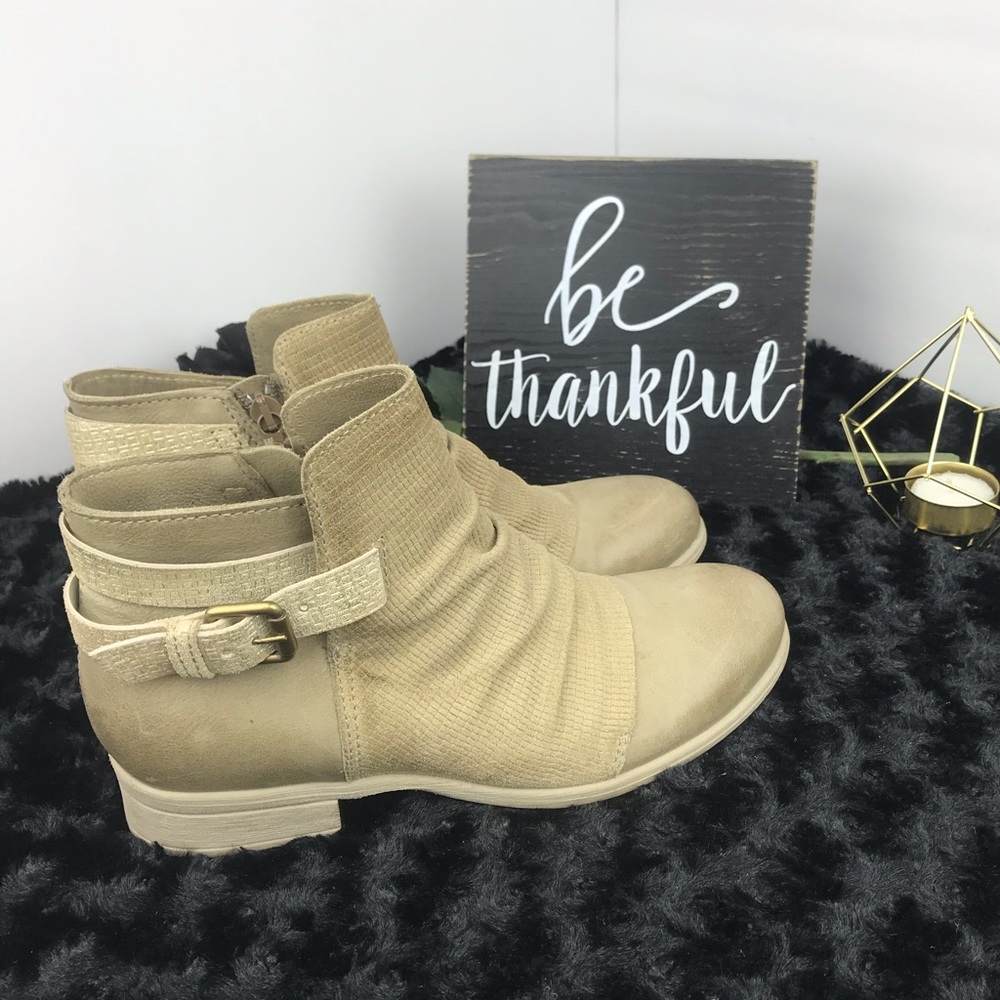 Miz Mooz Verona Boots - Picture 2 of 14